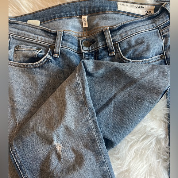 Rag & bone size 26  jean and capri. - Picture 3 of 4
